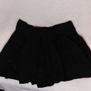 Black skirt with lace